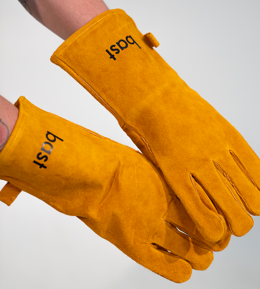 Heat resistant gloves